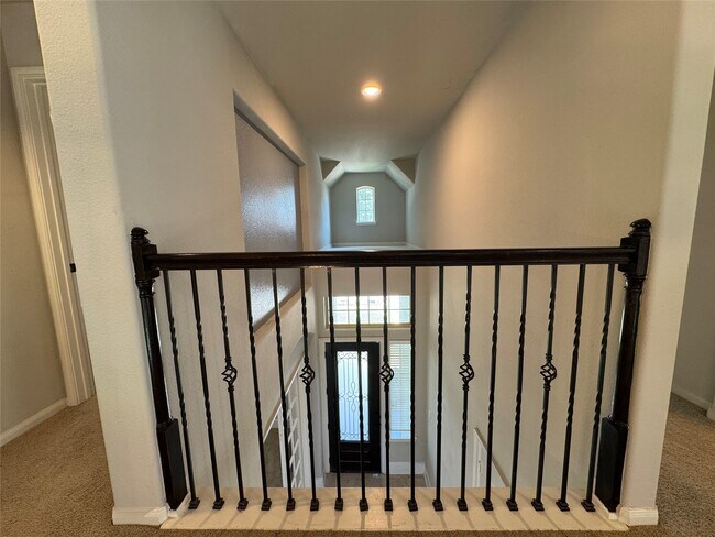 Building Photo - 30154 Southern Sky Dr