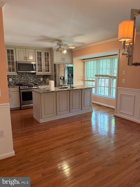 Building Photo - 5149 Woodmire Ln