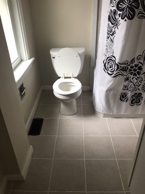 Building Photo - -- APPLICATION PENDING -- 5 BR / 4.5 BA Nice house near VCU! Available June 12th!