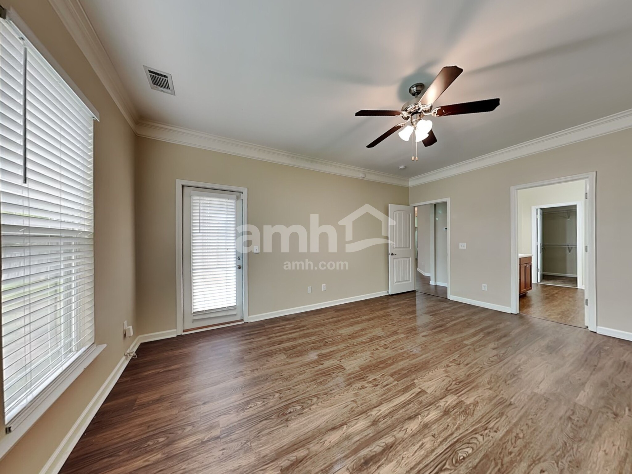 Building Photo - 172 Lake Pointe Dr