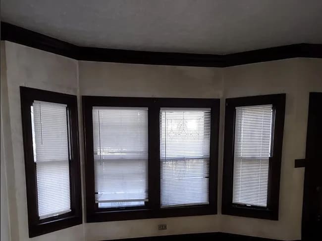 Living Room - 3540 E 153rd St