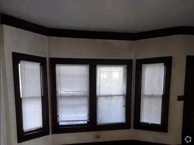 Living Room - 3540 E 153rd St
