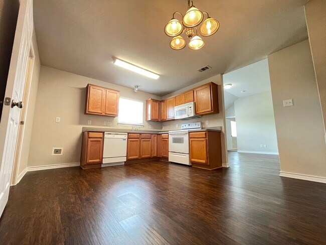 Building Photo - PRICE REDUCED!!! Denton County but Northwe...