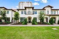 Building Photo - 2850 Lakeside Pkwy