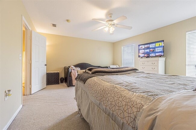 Building Photo - 6208 Clifton Palms Dr