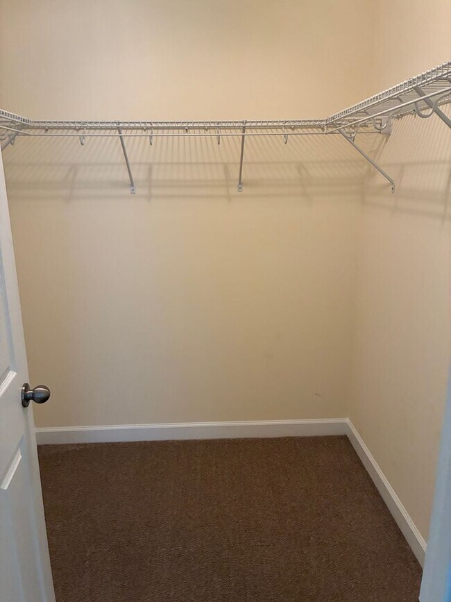 Building Photo - Heart of NEW TOWN