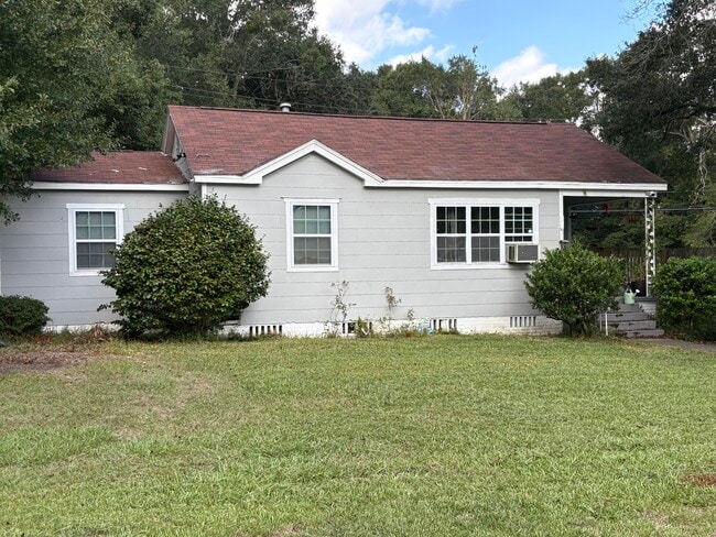 Building Photo - 511 Avondale Ct