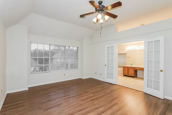 Building Photo - 11302 Rocky Mill Dr