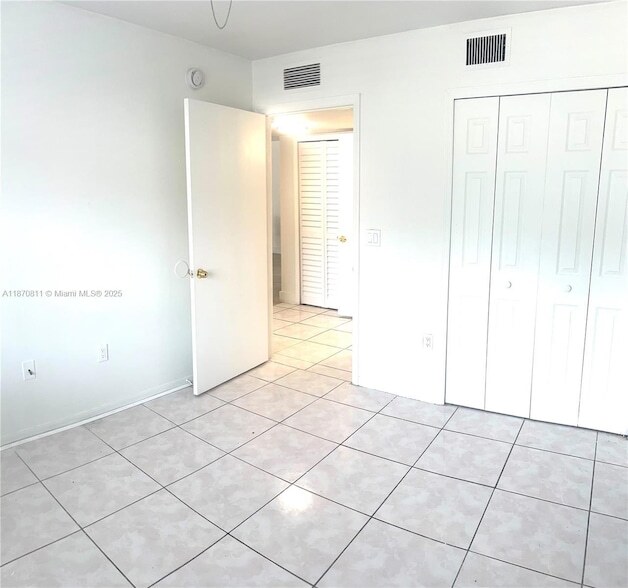 Building Photo - 1240 SE 28th Ct