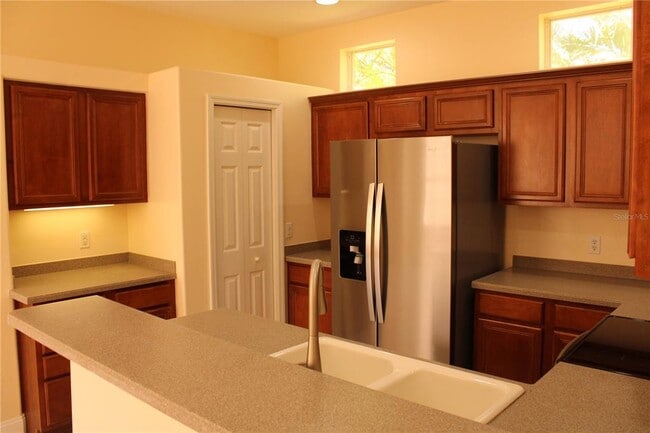 Building Photo - 7803 33rd St E