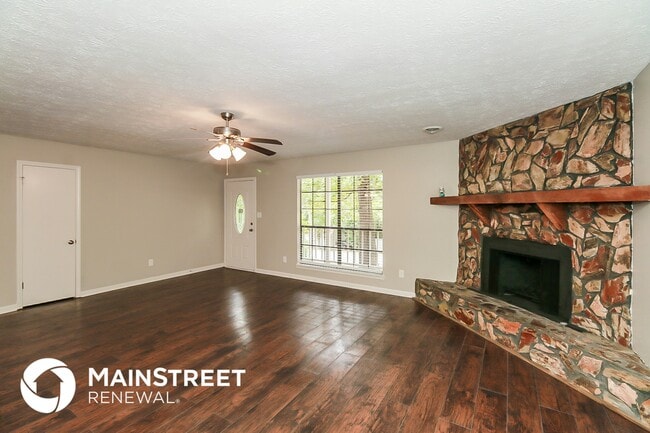 Building Photo - 155 Hunt Ridge Dr