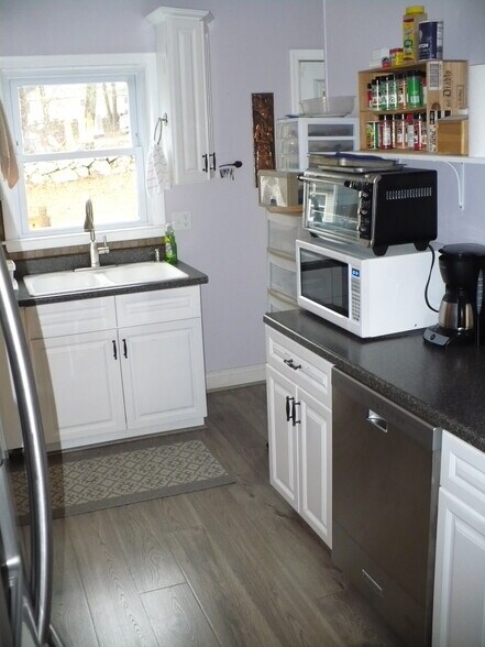 Building Photo - 30 Affeldt Dr