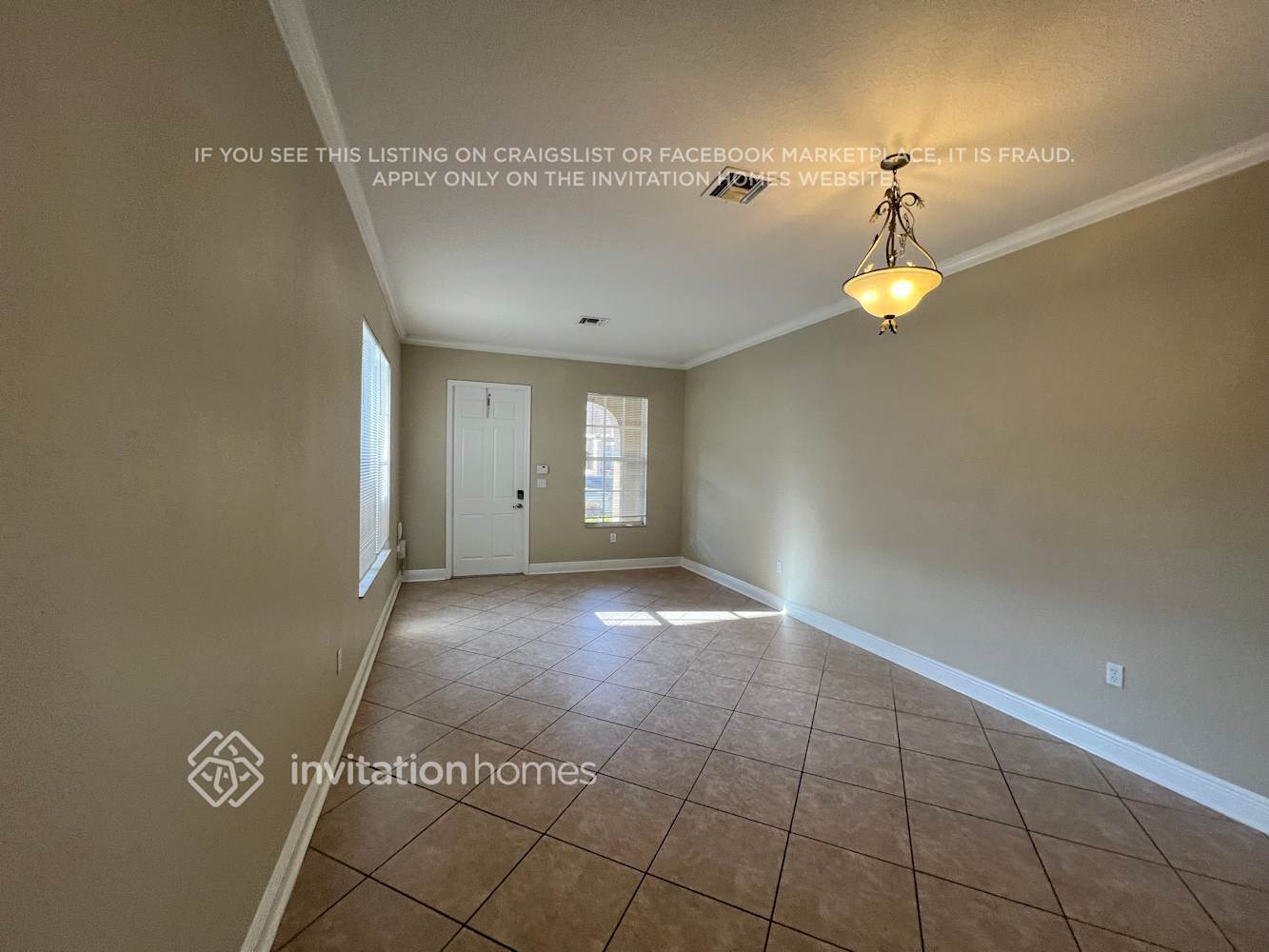 Building Photo - 6889 Julia Gardens Dr