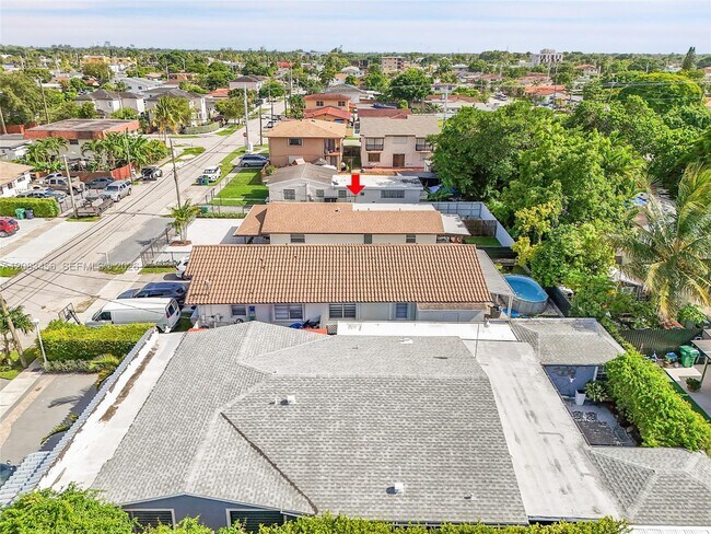 Building Photo - 3520 SW 88th Pl