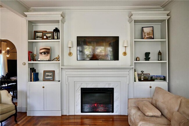 Building Photo - 91 Armington St
