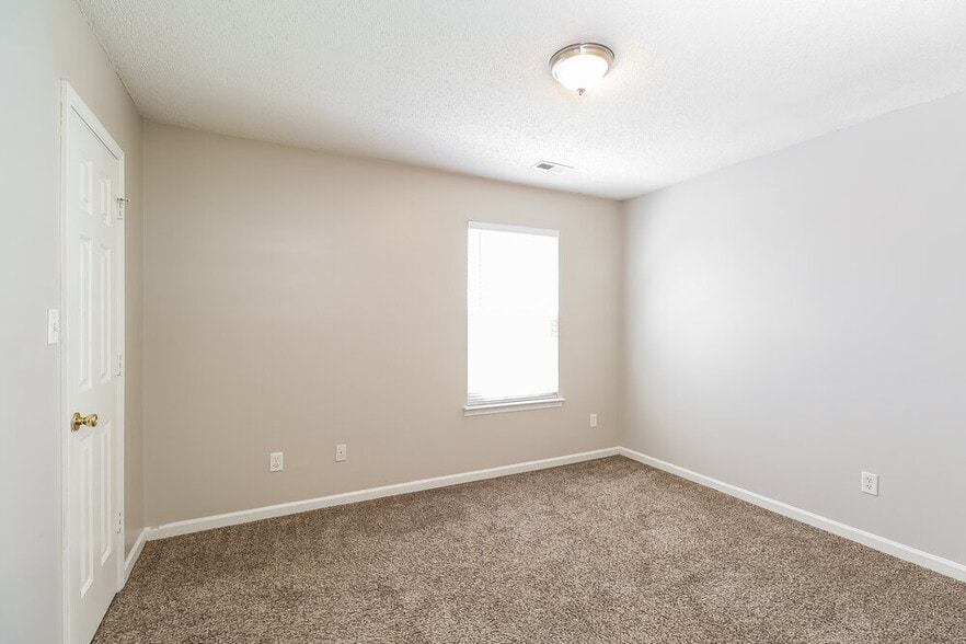 Building Photo - 12112 Chantress Ln