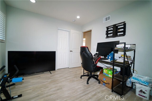 Building Photo - 4700 Topanga Canyon Blvd