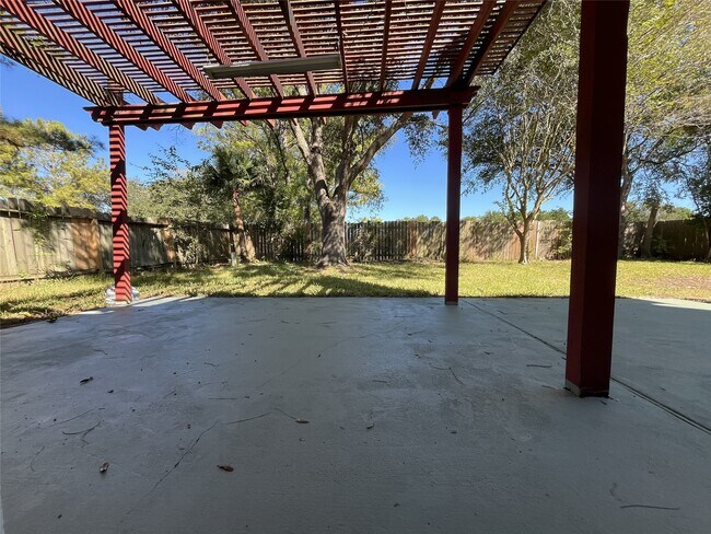 Building Photo - 2903 Surrey Trail Ln