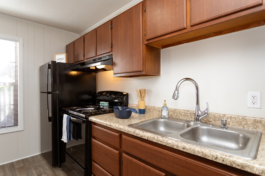 2B,1BA - Linville Ridge Apartments