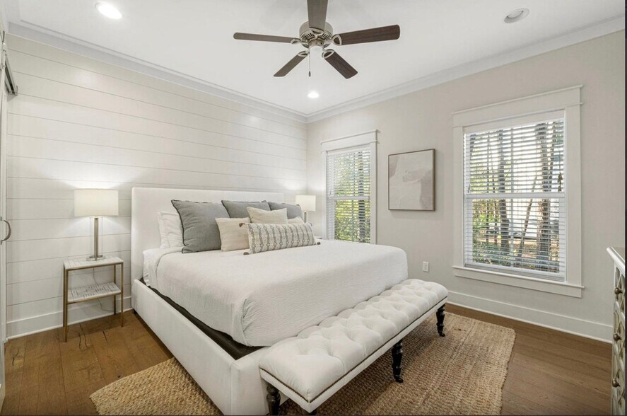 Building Photo - 587 Patina Blvd