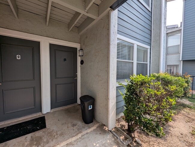 Interior Photo - Grove at Northwest Hills