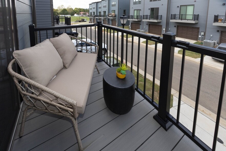 Building Photo - 3140 Coquina Ln
