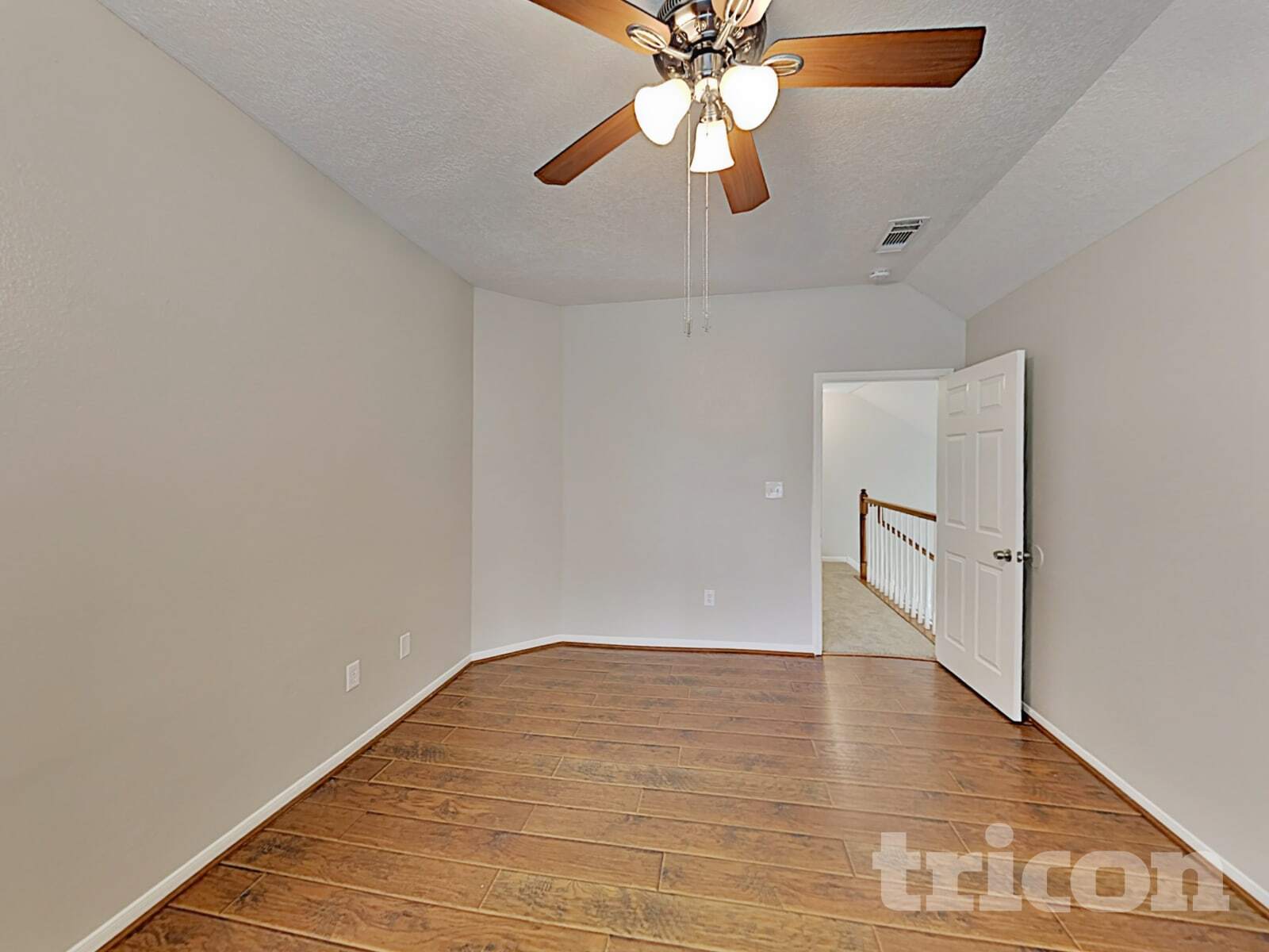 Building Photo - 1050 Macclesby Ln