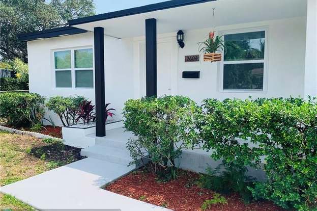 Building Photo - 2604 Fletcher Ct