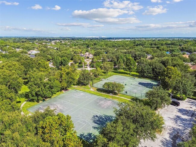 Building Photo - 12320 Fairlawn Dr