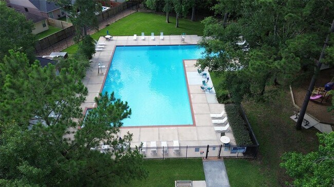 Building Photo - 1602 Summer Rain Dr