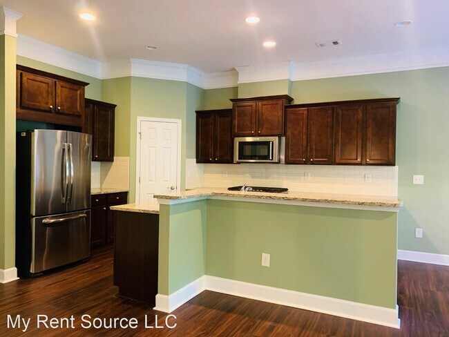 Building Photo - 3 br, 2.5 bath House - 2537 Josselyn Lane SE