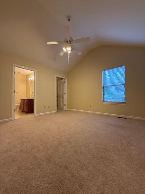 Building Photo - 285 Rosemont Garden