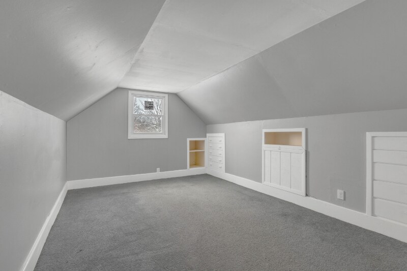 Building Photo - 41 Lynbrook Ave