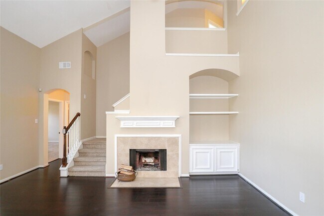 Building Photo - 23207 Olive Ridge Ct