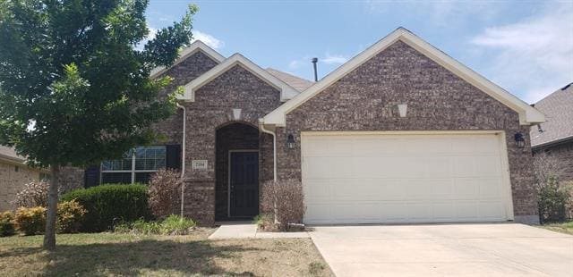 Primary Photo - 2104 Jasmine Valley Drive