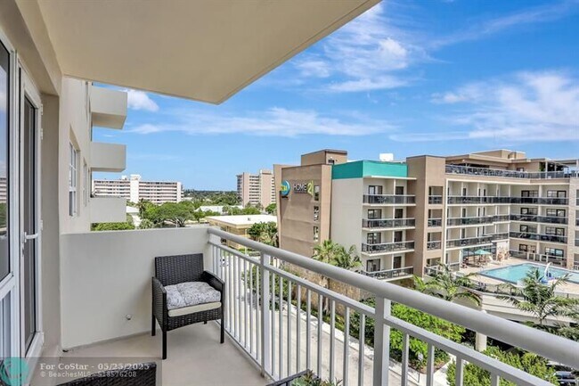 Building Photo - 133 N Pompano Beach Blvd
