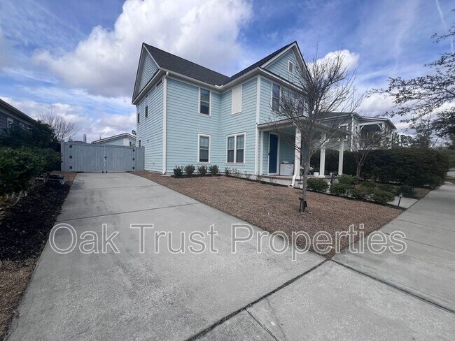 Building Photo - 244 Great Lawn Dr