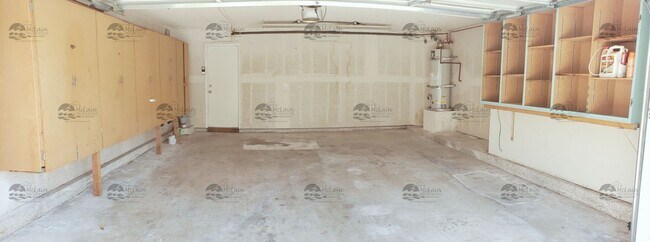 Building Photo - 3 Bedroom, 2.5 Bathroom in Rancho Del Oro!