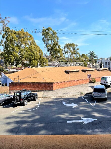 Building Photo - 100 Cliff Dr