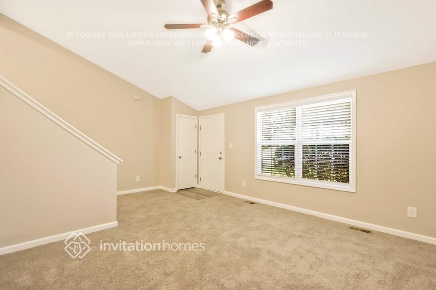 Building Photo - 5255 Sweet Air Ln