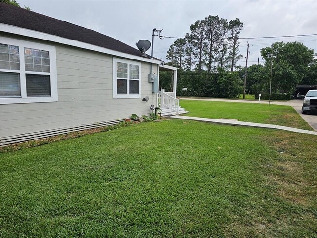 Building Photo - 2509 Randolph Rd