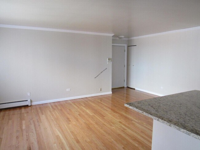 Building Photo - 417 S Kenilworth Ave