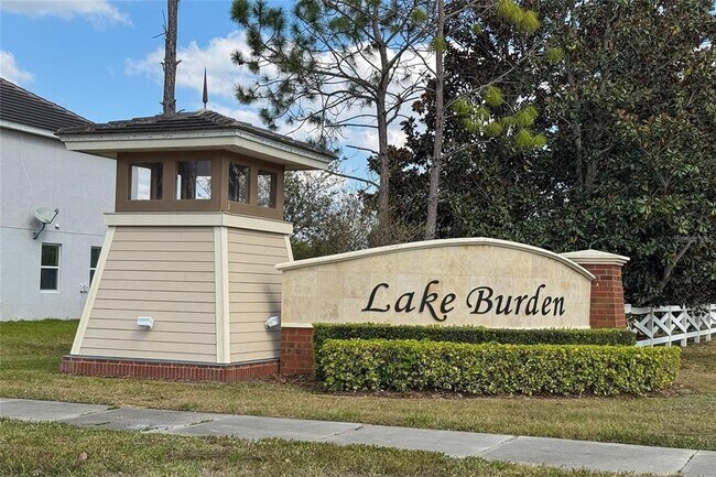 Building Photo - 7508 Lake Albert Dr