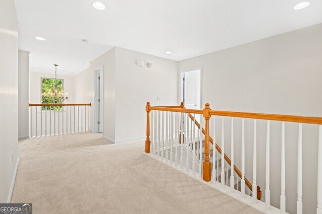Building Photo - 7911 Brass Lantern Dr