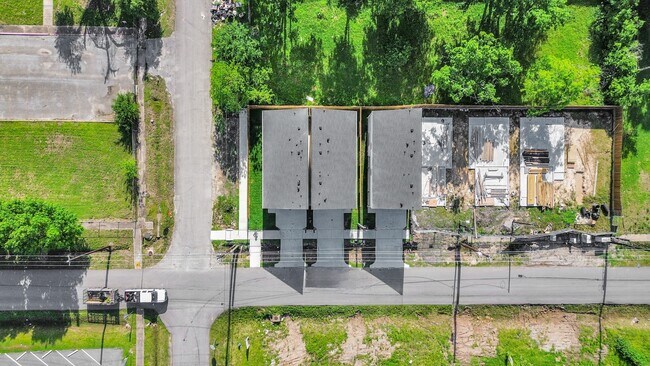 Building Photo - 9307 Jutland Rd