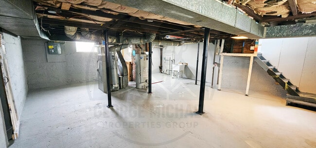 Basement - 859 S Main St