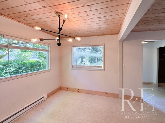 Building Photo - Chic Farmhouse Vibes in Charming Suquamish...