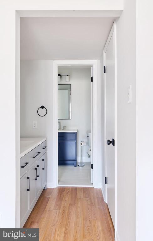 Building Photo - 737 Timber Ln