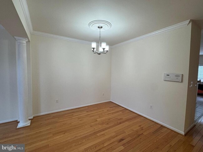 Building Photo - 13591 Cedar Run Ln