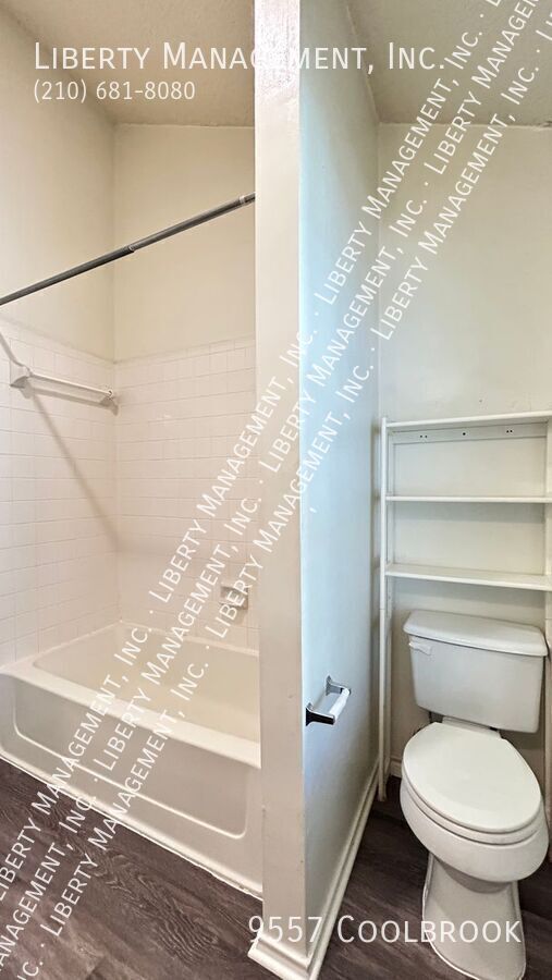 Building Photo - 9557 Coolbrook-